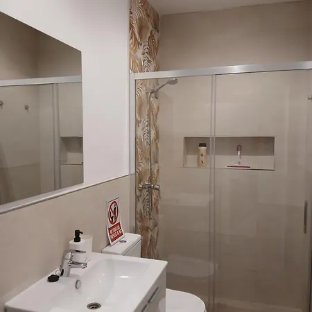 Residencial Golf Jerez Homestay *